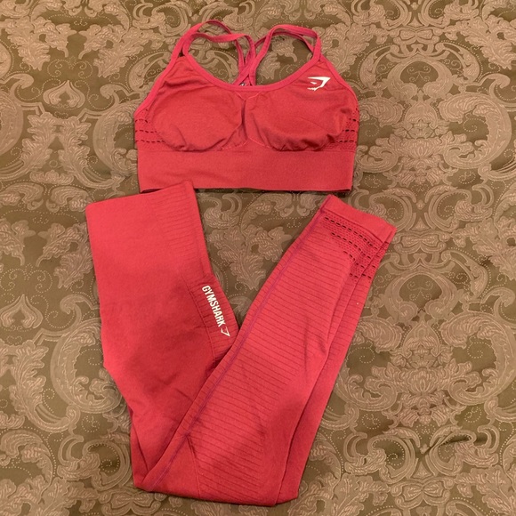 Gymshark Pants - Gymshark Seamless legging + sports bra